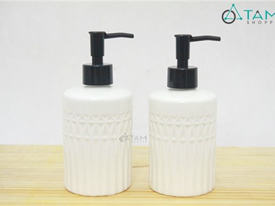 Bình gốm xịt dầu gội trắng